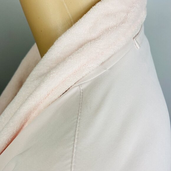 Spa Ojai Luxury Bath Robe Terry Cloth Lined w/ Pockets Blush Pink Sz S - Picture 10 of 14